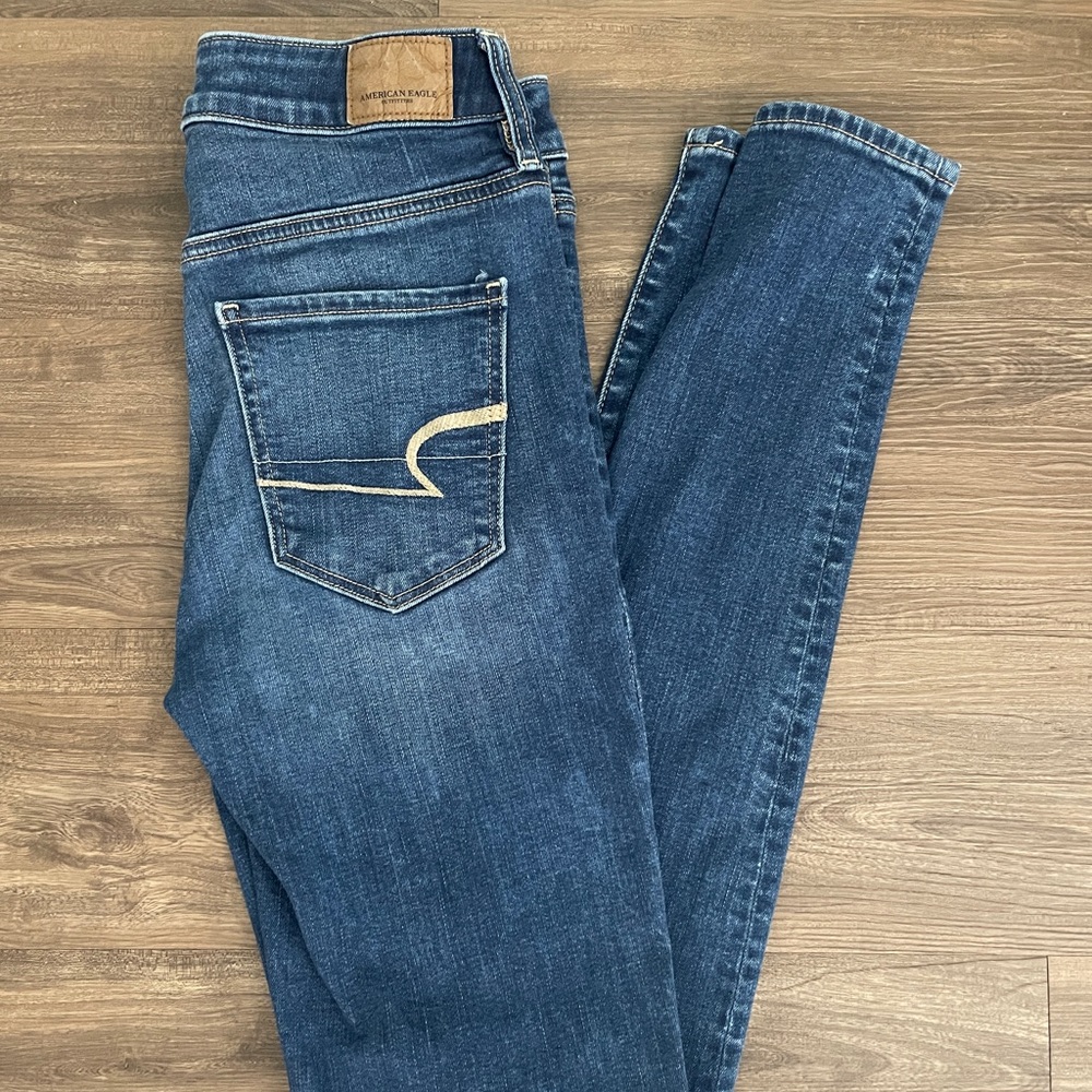 American Eagle Super High-Rise Jegging